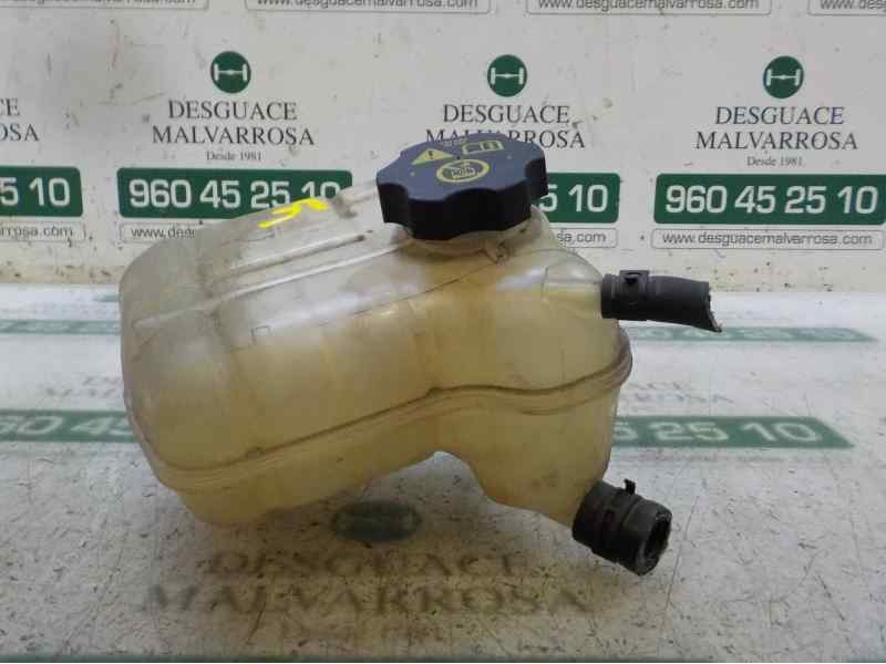 Recambio de deposito expansion para opel insignia berlina sport 4x4 referencia OEM IAM 13220123  