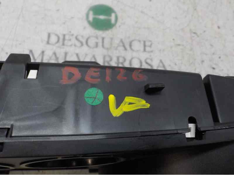 Recambio de cuadro instrumentos para peugeot 308 confort referencia OEM IAM 9806132380  