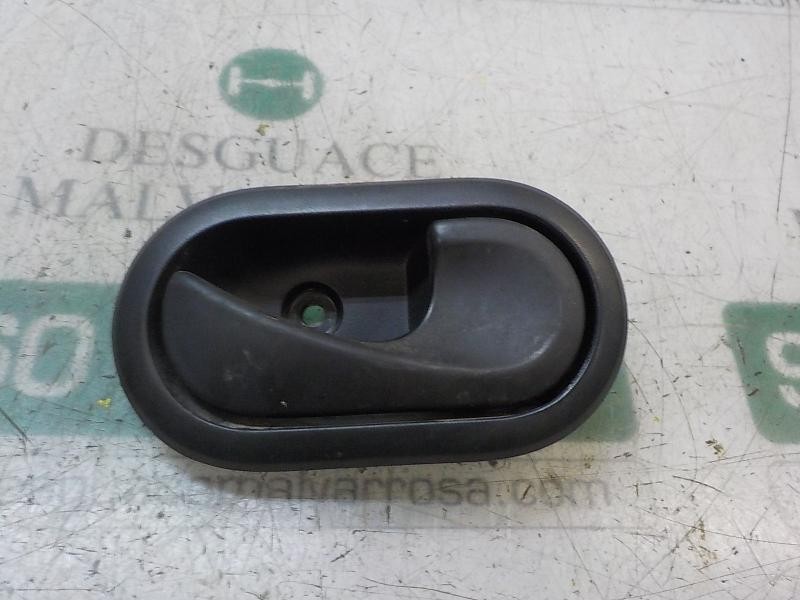 Recambio de maneta interior delantera derecha para dacia dokker express ambiance referencia OEM IAM 8200733847  