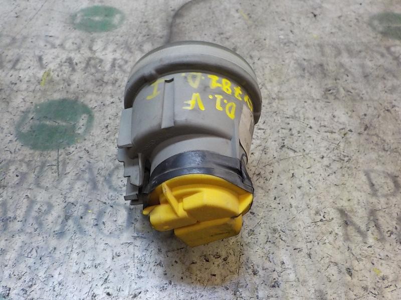 Recambio de faro antiniebla izquierdo para citroën c3 1.4 referencia OEM IAM   