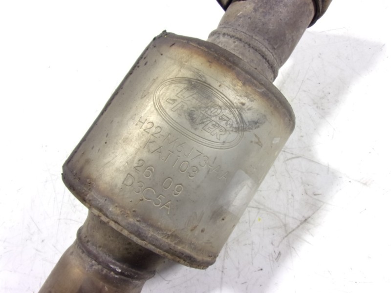 Recambio de catalizador para land rover discovery 4 tdv6 se referencia OEM IAM LR016144 AH22M6J73AA 