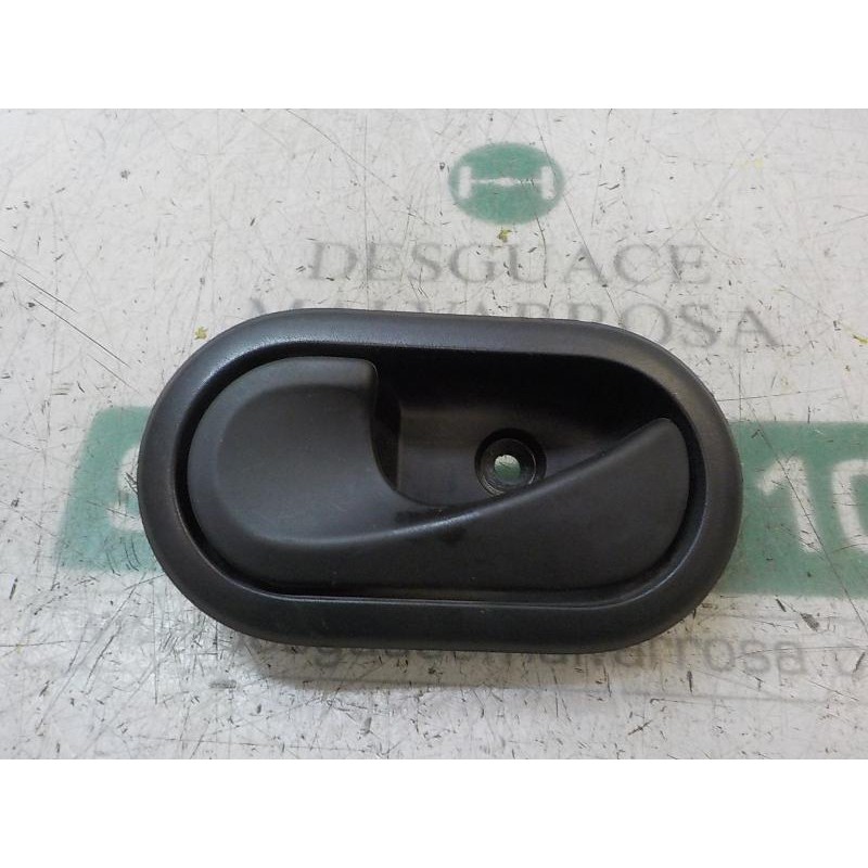 Recambio de maneta interior delantera izquierda para dacia dokker express ambiance referencia OEM IAM 8200733848  