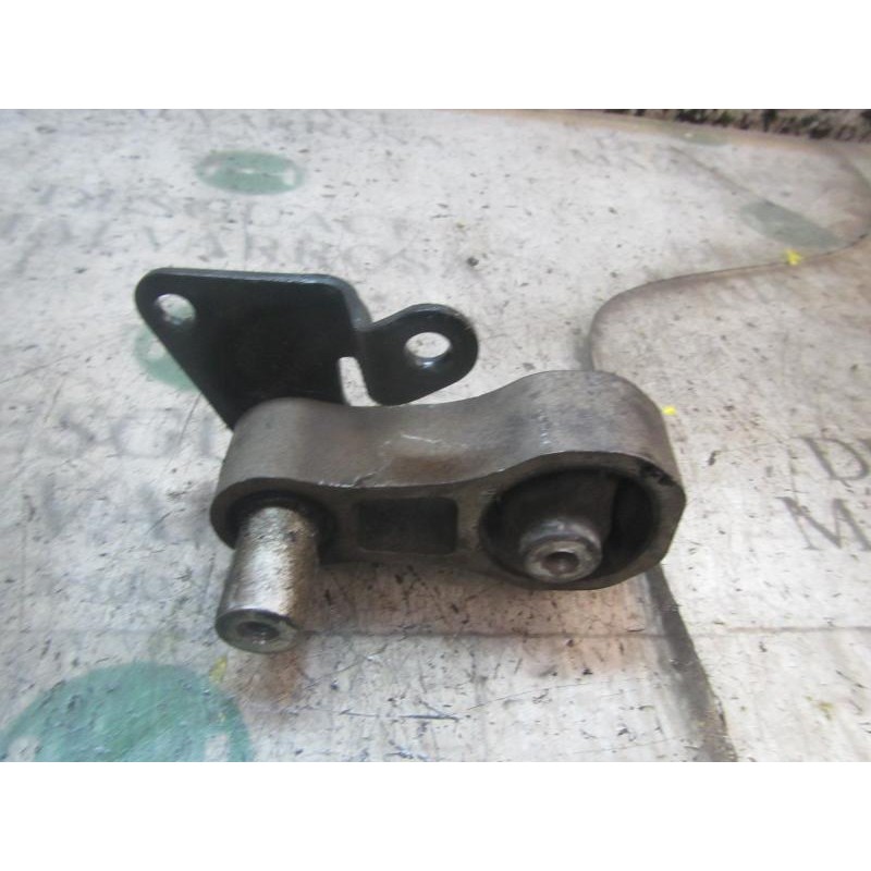 Recambio de soporte cambio para ford fiesta (cb1) 1.25 16v cat referencia OEM IAM 2282065  