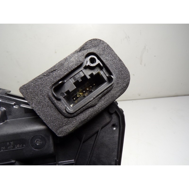 Recambio de cerradura puerta trasera derecha para cupra formentor 1.5 tsi referencia OEM IAM 5TA839016L 5TA839016L 