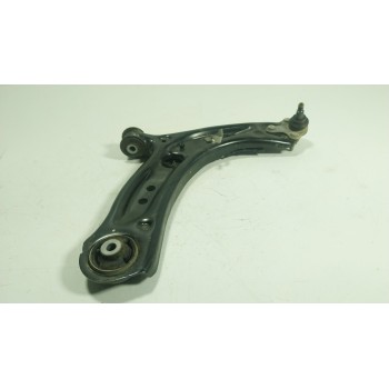 BRAZO SUSPENSION INFERIOR DELANTERO DERECHO 5WA407152A 