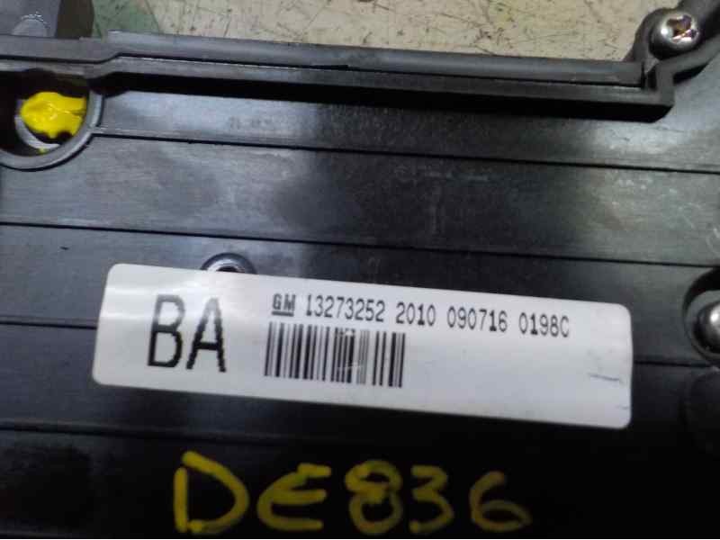 Recambio de mando multifuncion para opel insignia berlina sport 4x4 referencia OEM IAM 13273252 13273252 