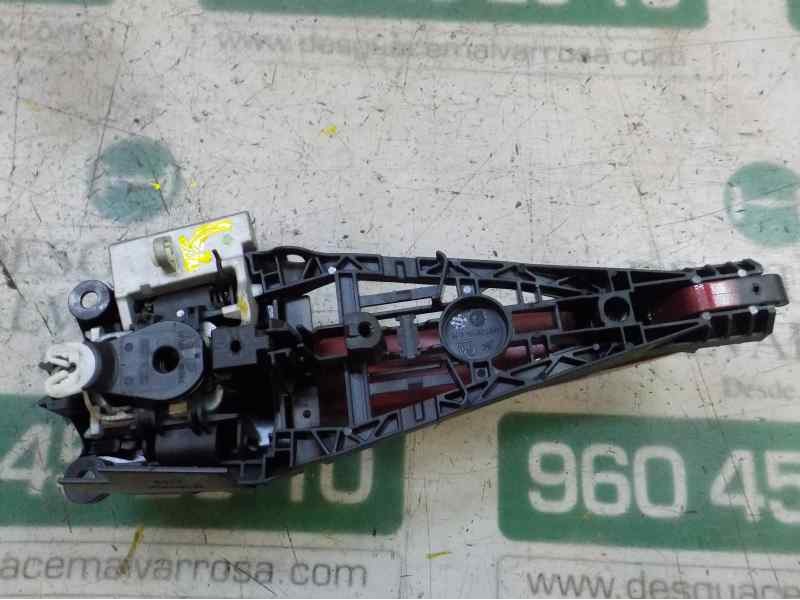 Recambio de maneta exterior delantera izquierda para opel insignia berlina sport 4x4 referencia OEM IAM 92233089  