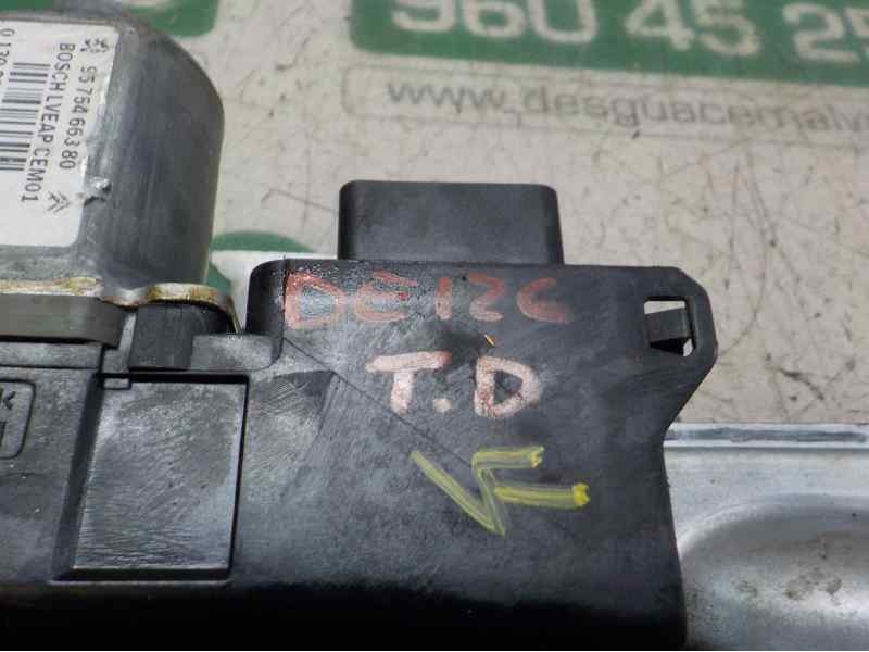 Recambio de elevalunas trasero derecho para peugeot 308 confort referencia OEM IAM 9224E2  9675466380