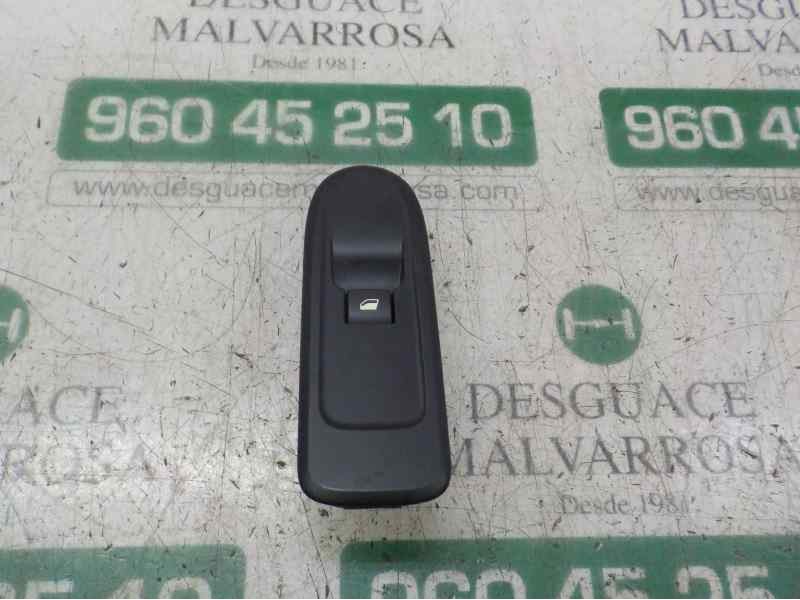 Recambio de mando elevalunas delantero derecho para peugeot 308 confort referencia OEM IAM 649029  