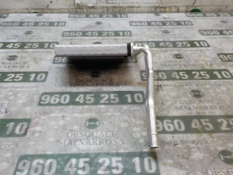 Recambio de radiador calefaccion / aire acondicionado para toyota yaris 1.0 cat referencia OEM IAM 871070D120  