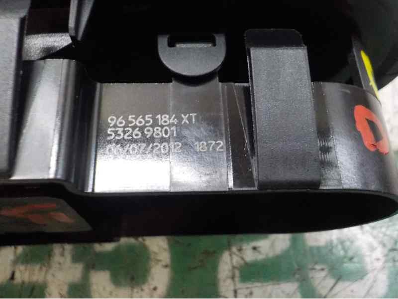 Recambio de mando elevalunas delantero derecho para peugeot 308 confort referencia OEM IAM 649029  