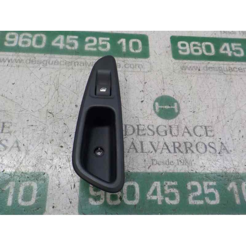 Recambio de mando elevalunas trasero derecho para peugeot 308 confort referencia OEM IAM 649030  