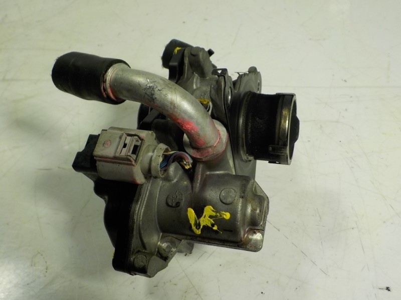 Recambio de valvula egr para seat leon (5f1) reference referencia OEM IAM 04L131501S 04L131501S 234338