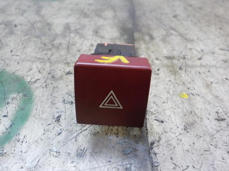 Recambio de warning para peugeot partner kombi 1.6 16v hdi cat referencia OEM IAM   