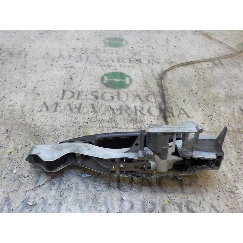 Recambio de maneta exterior delantera derecha para peugeot partner kombi 1.6 16v hdi cat referencia OEM IAM   