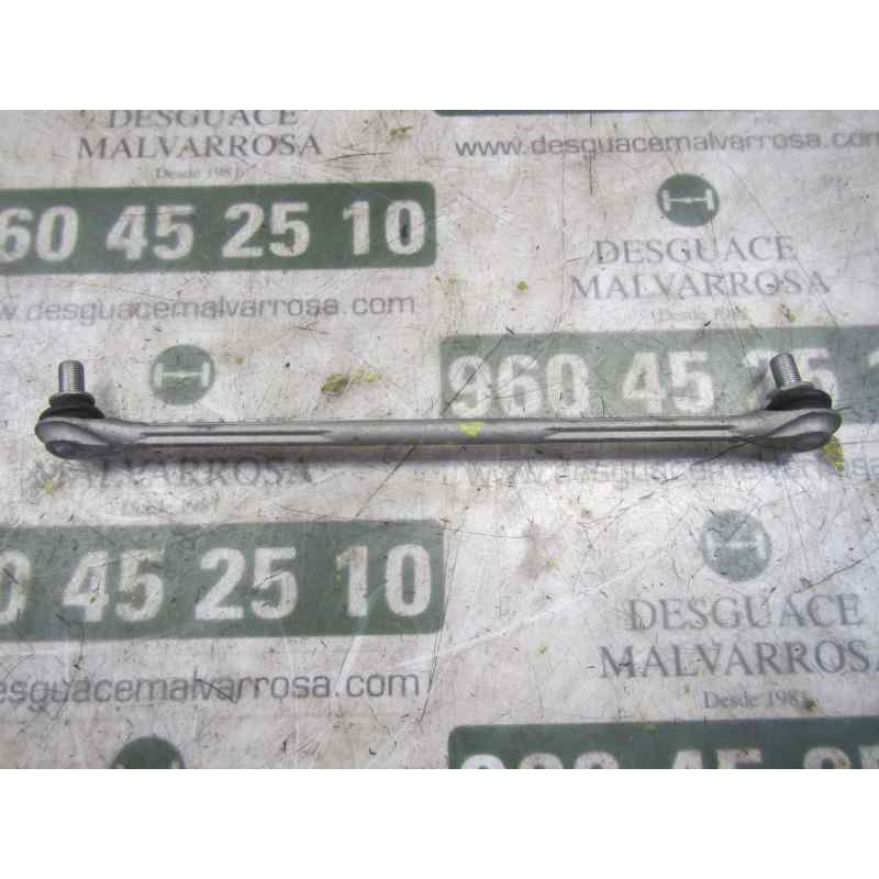 Recambio de tirante delantero derecho para toyota yaris 1.0 cat referencia OEM IAM 4882052040  