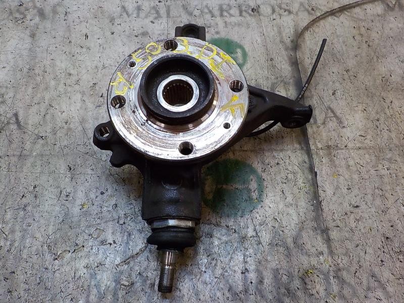 Recambio de mangueta delantera izquierda para peugeot partner kombi 1.6 16v hdi cat referencia OEM IAM   