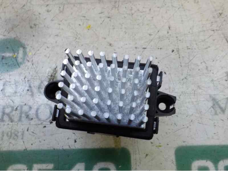 Recambio de resistencia calefaccion para opel insignia berlina sport 4x4 referencia OEM IAM 13598091 13503201 F011500056