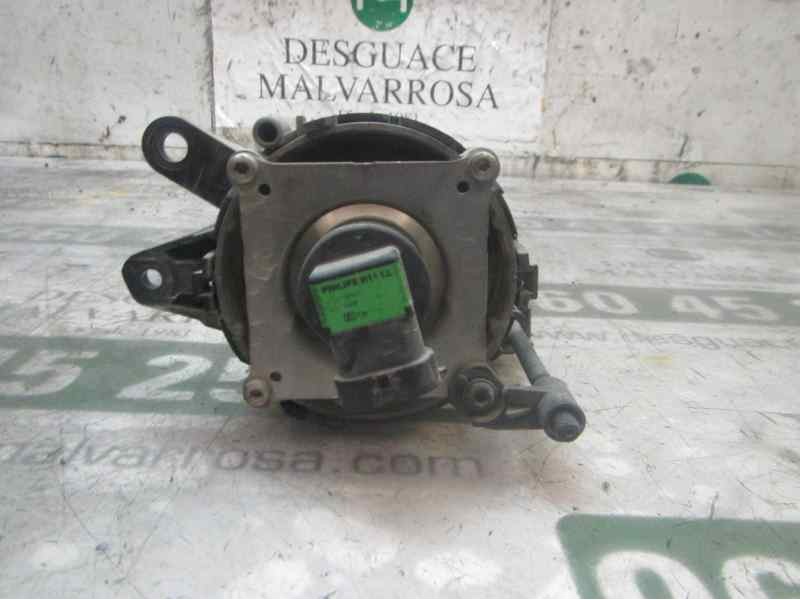Recambio de faro antiniebla izquierdo para audi a4 berlina (8e) 1.9 tdi referencia OEM IAM   
