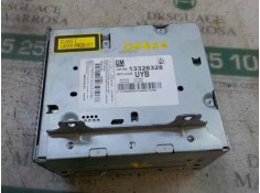 Recambio de sistema audio / radio cd para opel insignia berlina sport 4x4 referencia OEM IAM 13332702 13326328  2