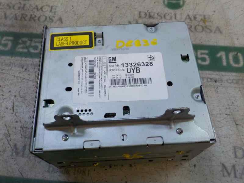 Recambio de sistema audio / radio cd para opel insignia berlina sport 4x4 referencia OEM IAM 13332702 13326328 