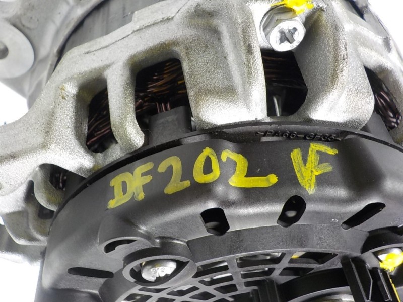 Recambio de alternador para audi a1 sportback (gba) 1.0 tfsi referencia OEM IAM  04E903015A 