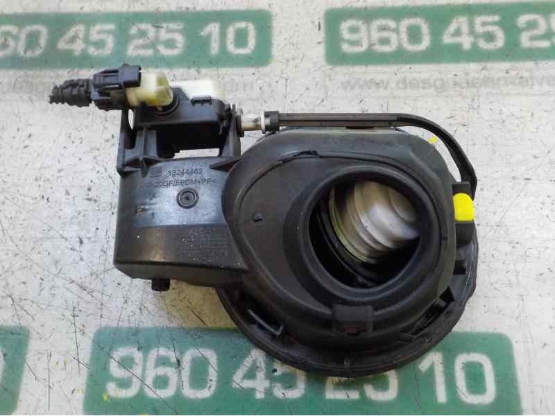 Recambio de tapa combustible para opel insignia berlina sport 4x4 referencia OEM IAM 13244482  