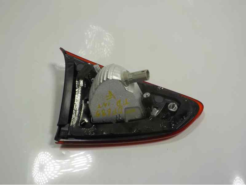 Recambio de piloto trasero derecho interior para mazda 2 lim. () 1.5 16v cat referencia OEM IAM   