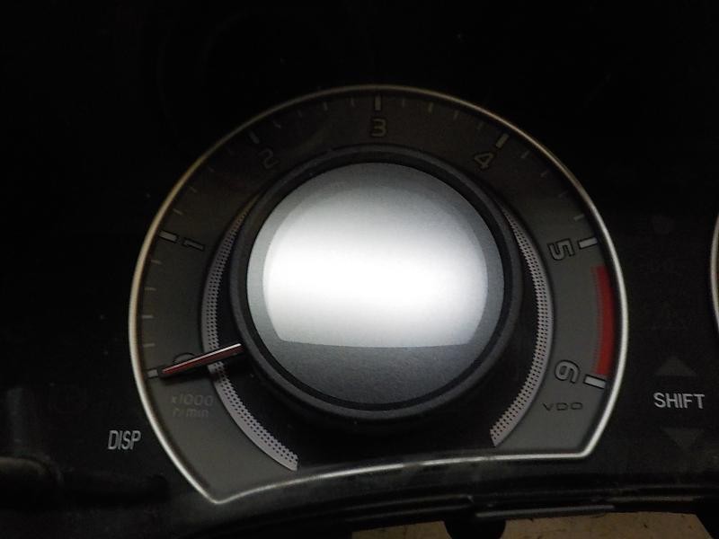 Recambio de cuadro instrumentos para toyota auris 1.4 turbodiesel cat referencia OEM IAM   