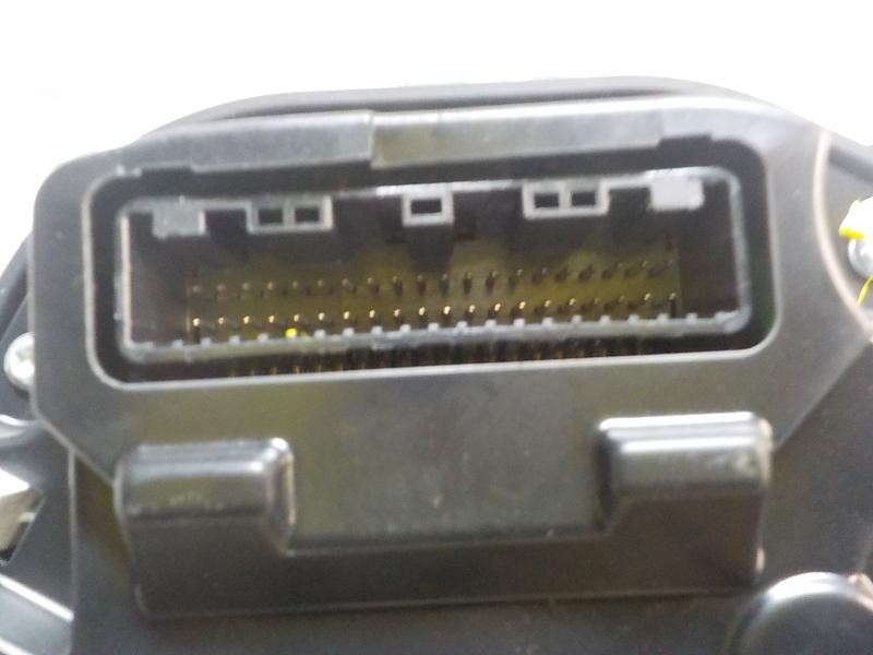 Recambio de cuadro instrumentos para toyota auris 1.4 turbodiesel cat referencia OEM IAM   