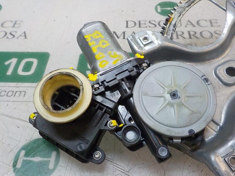 Recambio de elevalunas delantero derecho para toyota auris 1.4 turbodiesel cat referencia OEM IAM   