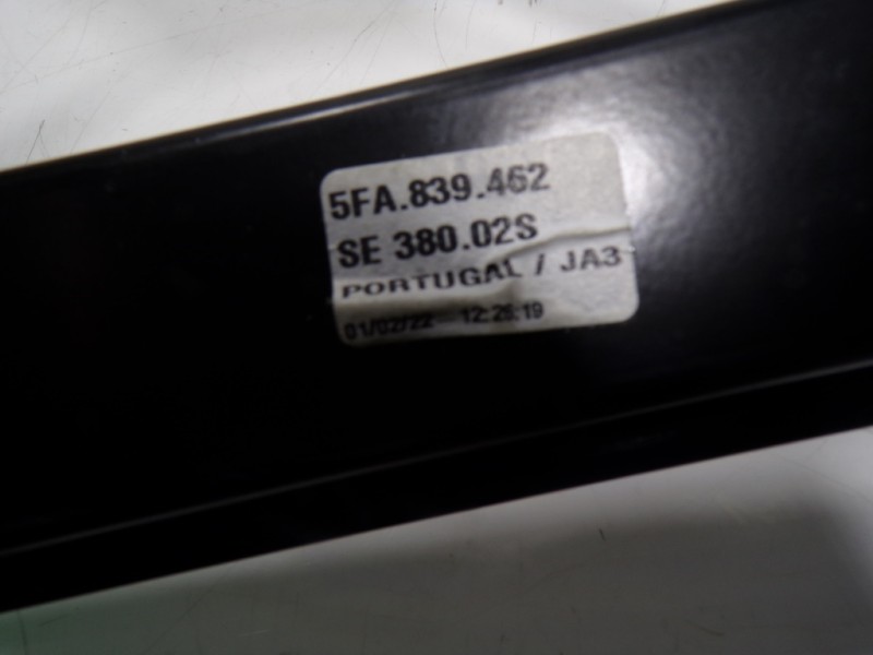 Recambio de elevalunas trasero derecho para cupra formentor 1.5 tsi referencia OEM IAM 5FA839462 5FA839452 