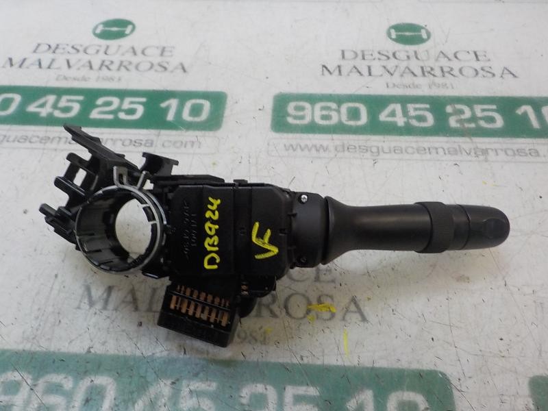 Recambio de mando luces para toyota auris 1.4 turbodiesel cat referencia OEM IAM   
