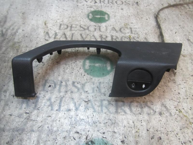 Recambio de mando elevalunas delantero derecho para ford fiesta (cbk) 1.4 tdci cat referencia OEM IAM   