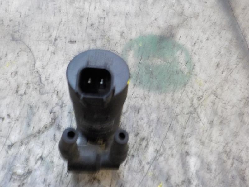 Recambio de bomba limpia para ford c-max (cb3) 1.6 tdci cat referencia OEM IAM 1355124  