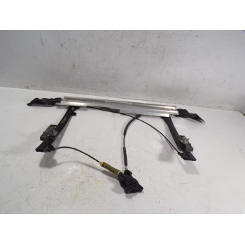 ELEVALUNAS DELANTERO DERECHO 51332756084 88200012 88200012