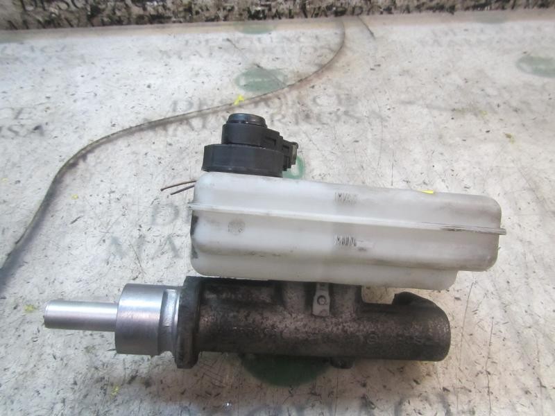 Recambio de bomba freno para iveco daily caja abierta 2.3 diesel cat referencia OEM IAM   