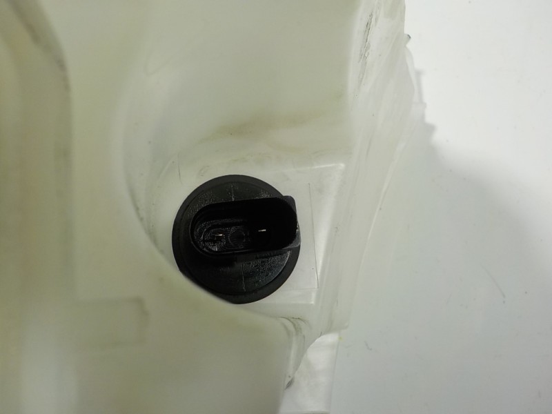 Recambio de deposito limpia para audi a1 sportback (gba) 1.0 tfsi referencia OEM IAM 2Q0955453G 2Q0955453G 