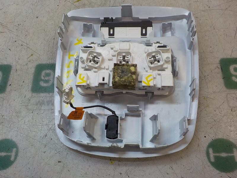 Recambio de piloto interior para peugeot 308 business line referencia OEM IAM 96887290PR  