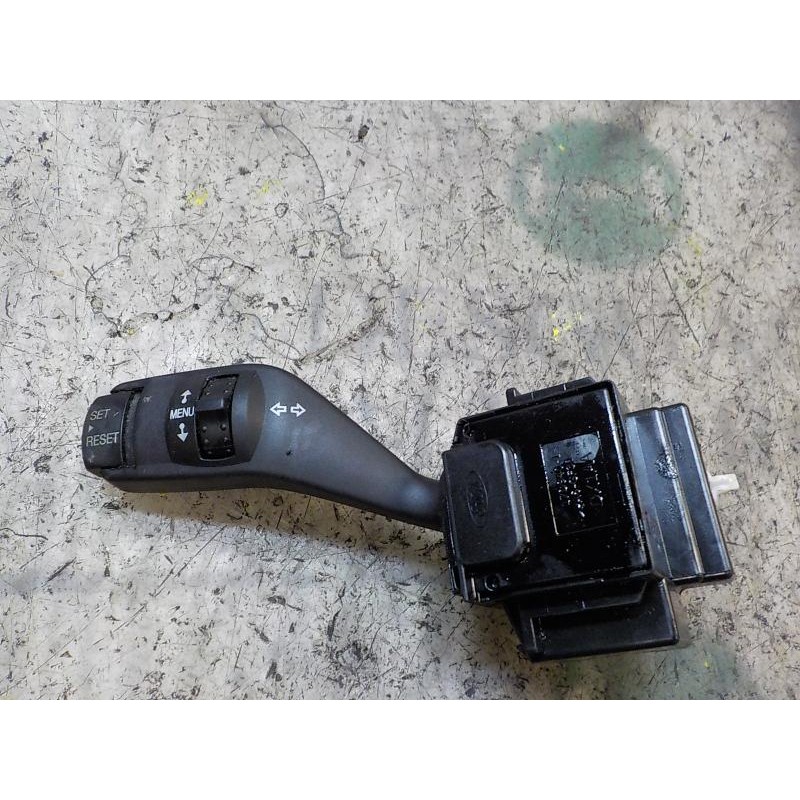 Recambio de mando intermitentes para ford c-max (cb3) 1.6 tdci cat referencia OEM IAM 1362588  