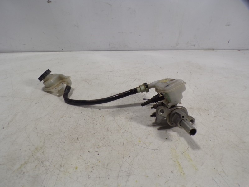 Recambio de bomba freno para ford tourneo courier (c4a) 1.0 ecoboost cat referencia OEM IAM 1751664  