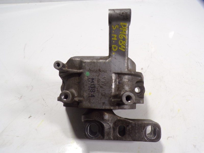 Recambio de soporte motor derecho para audi q3 (8u) 2.0 tdi referencia OEM IAM 5N0199262L  