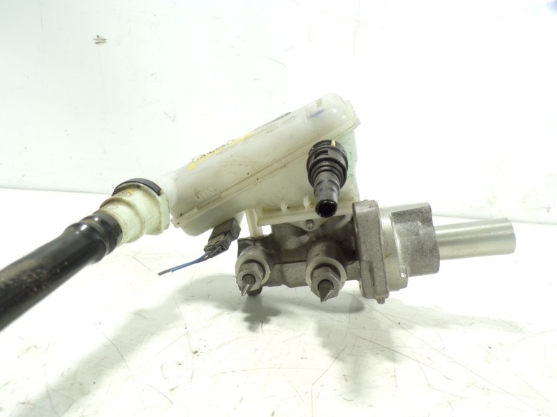 Recambio de bomba freno para ford tourneo courier (c4a) 1.0 ecoboost cat referencia OEM IAM 1751664  