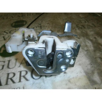 CERRADURA PUERTA TRASERA IZQUIERDA 