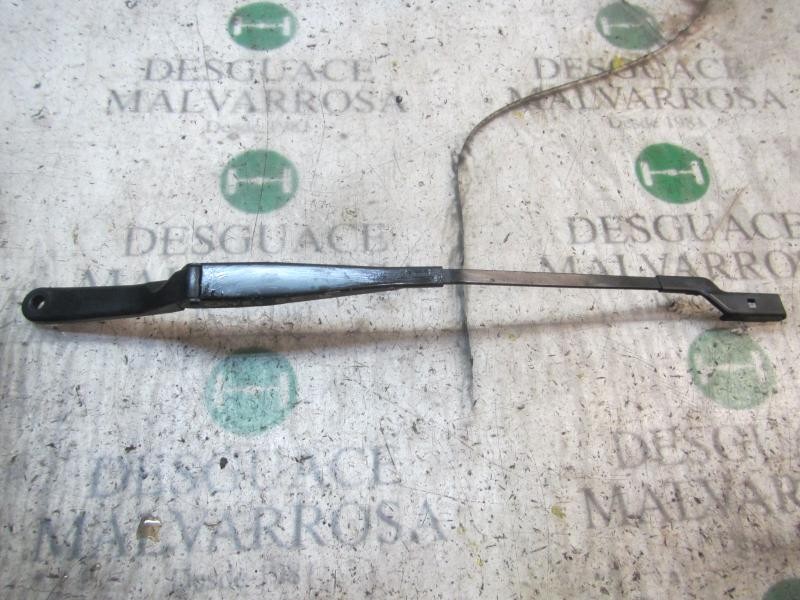 Recambio de brazo limpia delantero derecho para peugeot 308 sport referencia OEM IAM 6429EN  