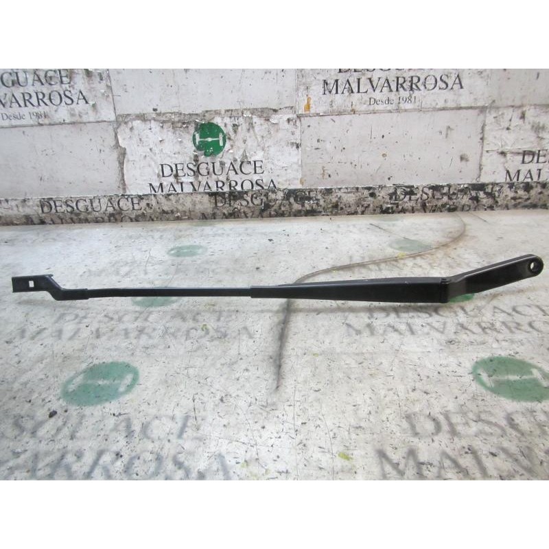 Recambio de brazo limpia delantero izquierdo para peugeot 308 sport referencia OEM IAM 6429EL  