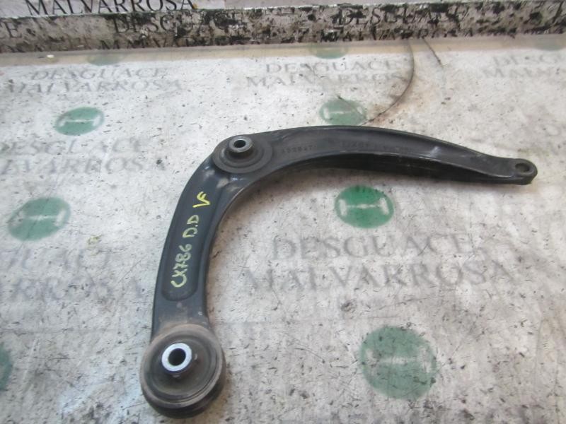 Recambio de brazo suspension inferior delantero derecho para peugeot 308 sport referencia OEM IAM 3521R3  