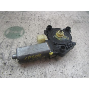 MOTOR ELEVALUNAS TRASERO IZQUIERDO A2038202942 0130822008