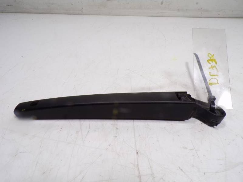 Recambio de brazo limpia trasero para volkswagen golf vii lim. (bq1) 1.5 16v tsi act referencia OEM IAM 6R6955707B  