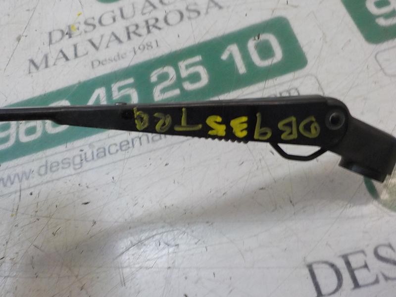 Recambio de brazo limpia trasero para toyota land cruiser (j9) d4-d vx (3-ptas.) referencia OEM IAM   